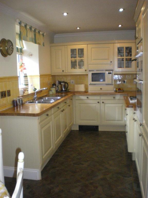 Langley Bank Guest House Ayr Esterno foto